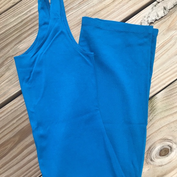 💥SOLD💥Midi dress - Picture 2 of 6